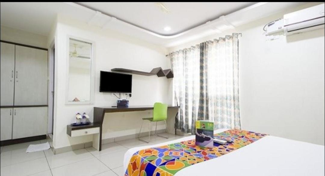 Siri Guest house
