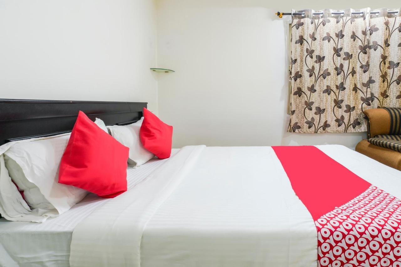 Super Oyo Sa Thirumala Residency Near Himayantnagar 3*