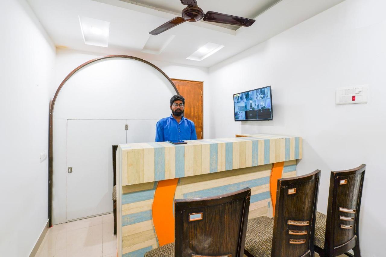 Super Oyo Sa Thirumala Residency Near Himayantnagar