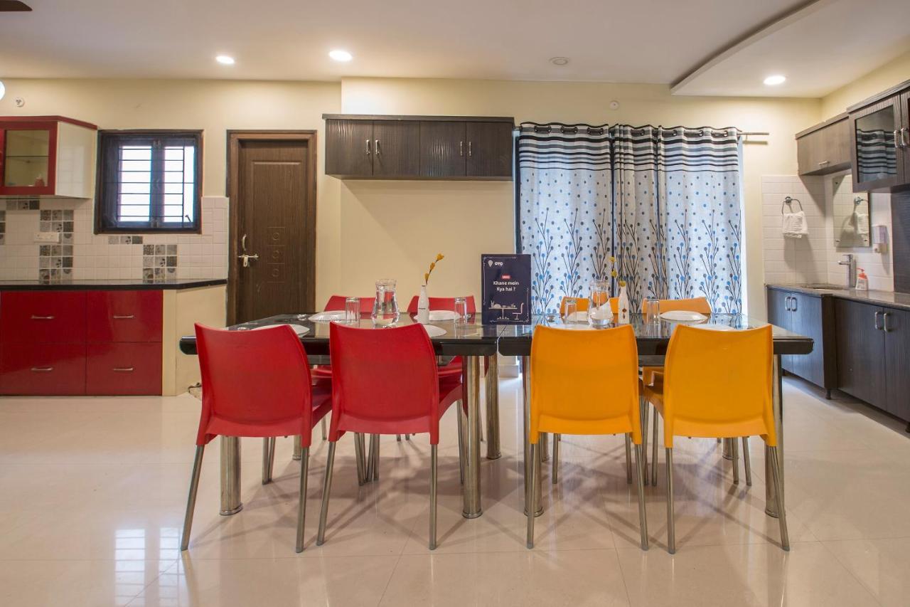 Oyo 10373 The Icon Homes Hotel 3*