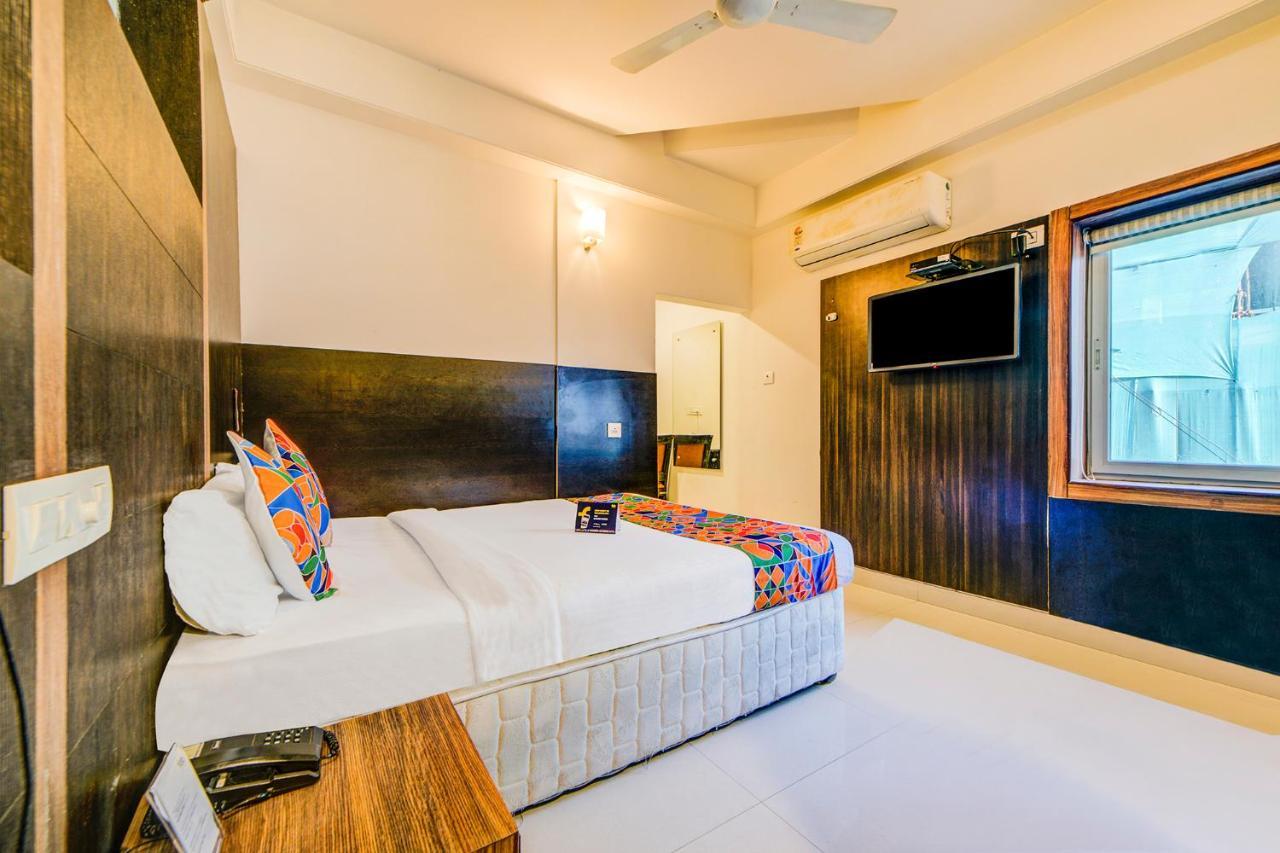 Hotel Fabhotel Nandini Grand Hyderabad