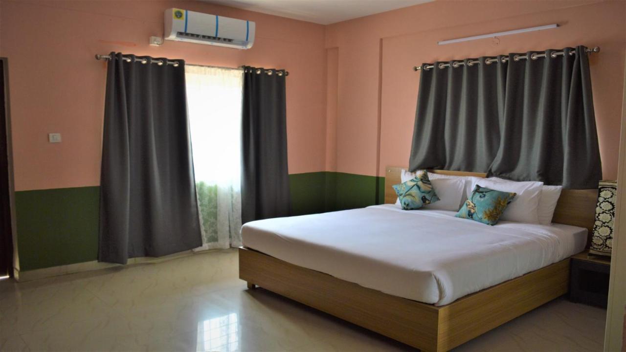 Boston Living 3* Hyderabad
