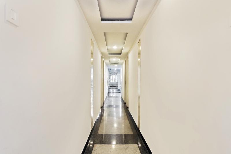 Hotel Oyo 9937 Hotel Eaglewood 3*