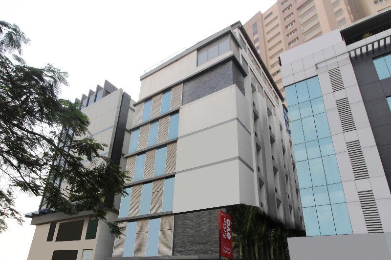 Oyo 9937 Hotel Eaglewood Hotel 3*
