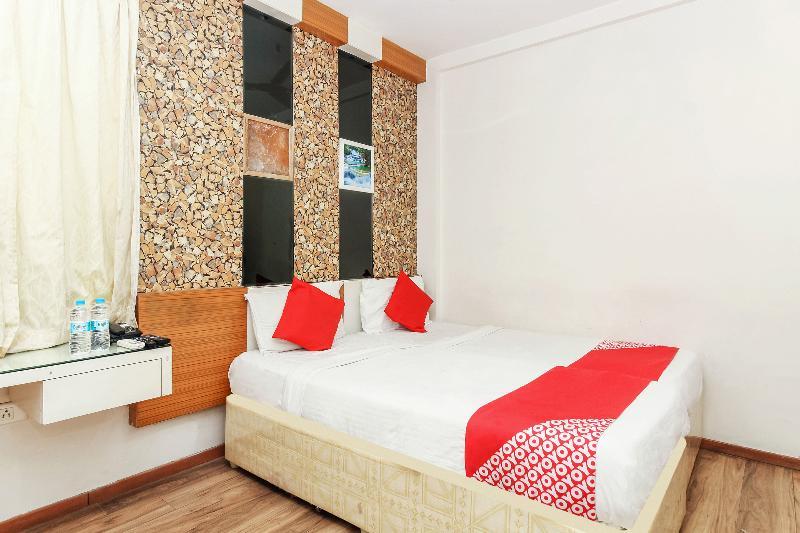 Oyo 9937 Hotel Eaglewood 3*