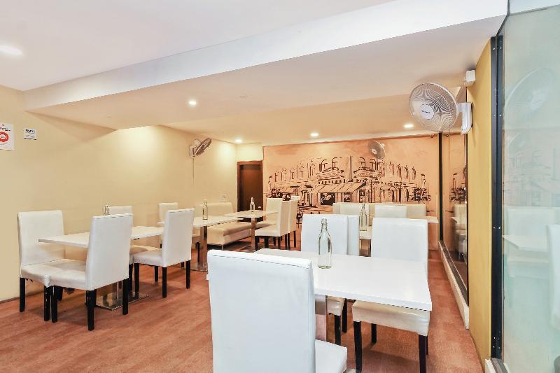 Oyo 9937 Hotel Eaglewood 3* Hyderabad