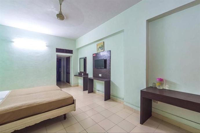 Jaya International Hotel 2*