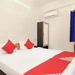 Oyo Flagship 23620 Vjr Heights Gachibowli