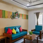 Chill Place:3Bhk Ac Retro House @Financialdistrict , Near Us Embassy