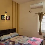 Chill Place:3Bhk Ac Retro House @Financialdistrict , Near Us Embassy