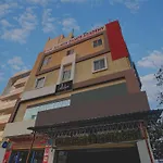 Collection O White Riviera Near Kondapur
