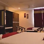 Hotel Olympia Inn