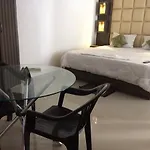 Hotel Meena Grand