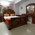 Oyo 8271 Elite Homes