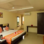 Oyo Rooms Sujana Forum Mall