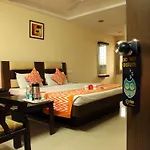 Oyo Rooms Sujana Forum Mall