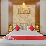 Oyo 45978 Madhu Nest