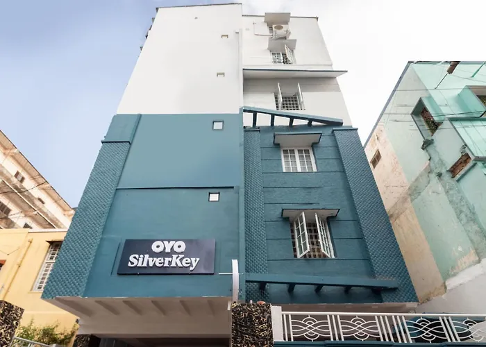 Hotel O Himayat Nagar Circle Near Snow World