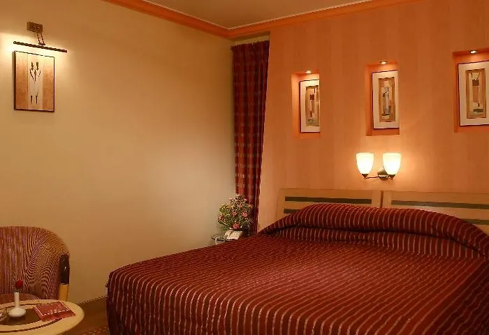 Celebrity Boutique Hotel