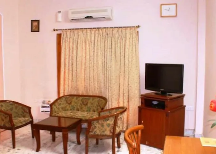 Hill View Serviced Apartments