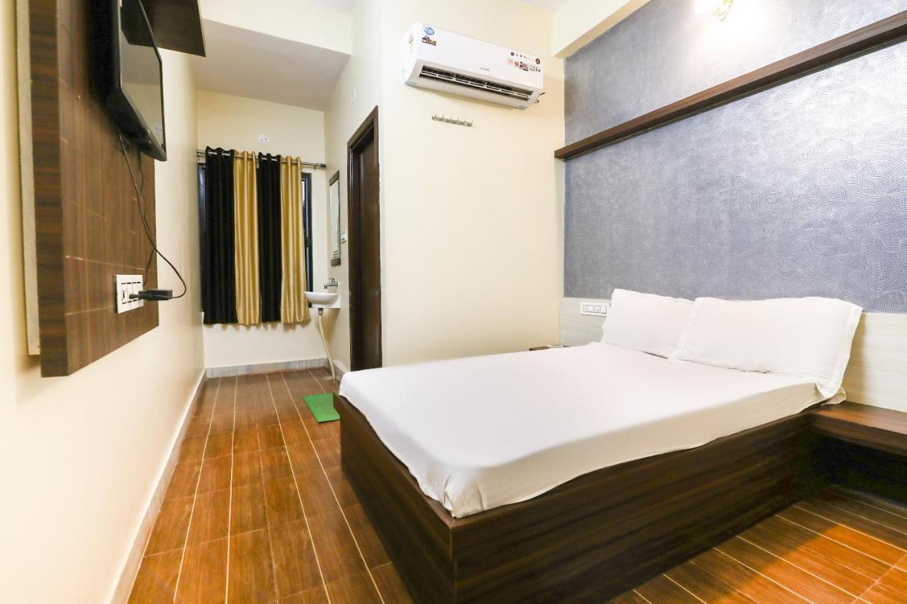 Spot On 74086 Sri Sai Durga Hyderabad