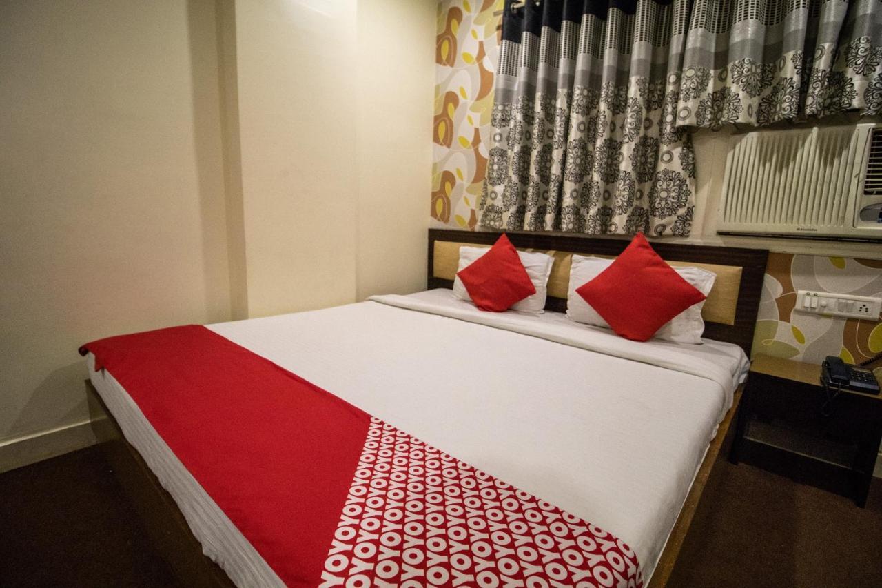 Hotel Oyo Imax Near Charminar 3*