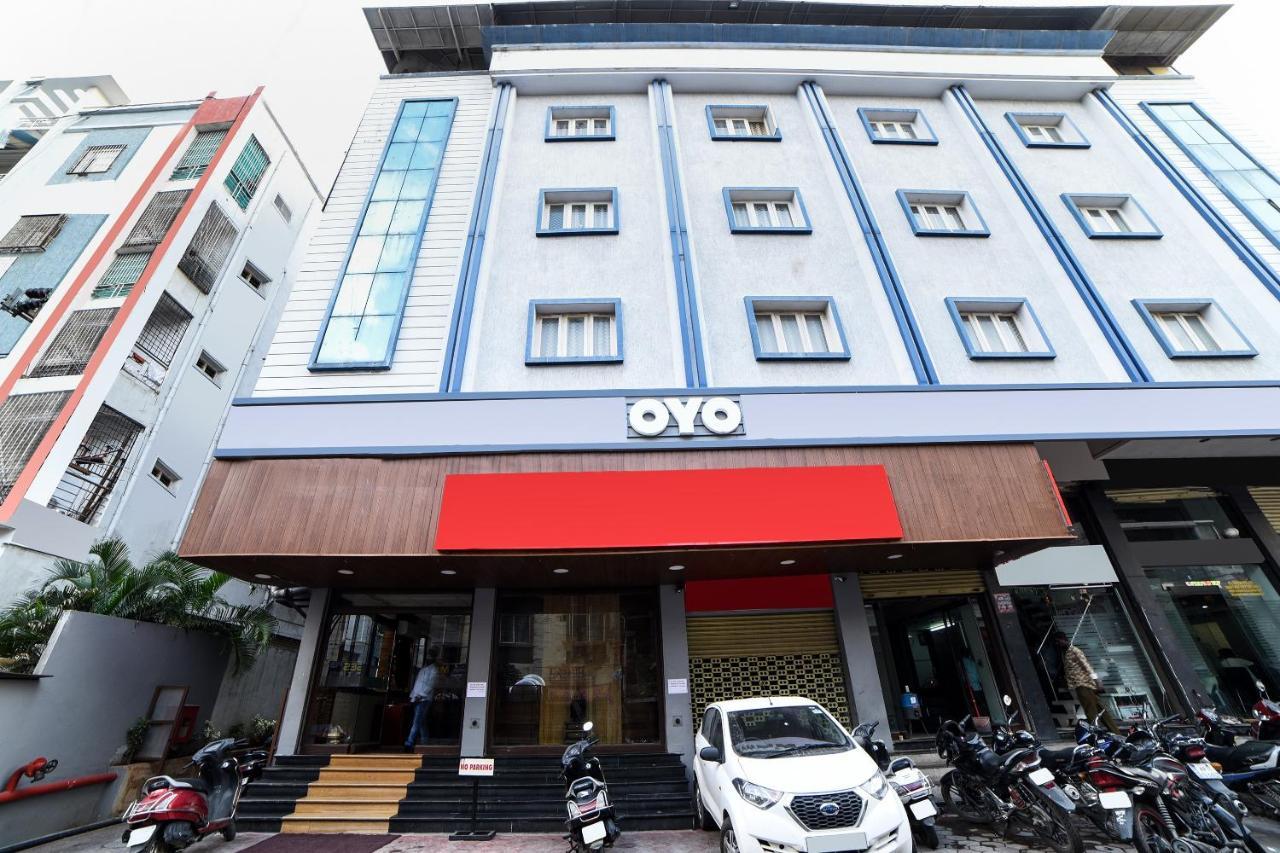 Hotel Oyo Imax Near Charminar 3*