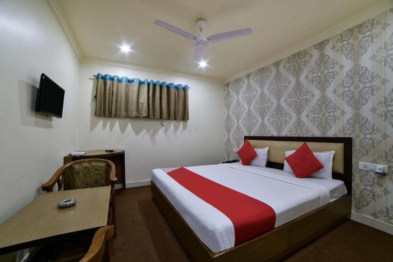 Oyo Imax Near Charminar Hotel