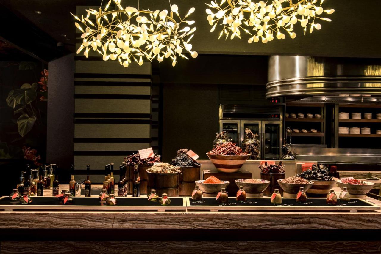 Park Hyatt And Residences, Hotel 5*