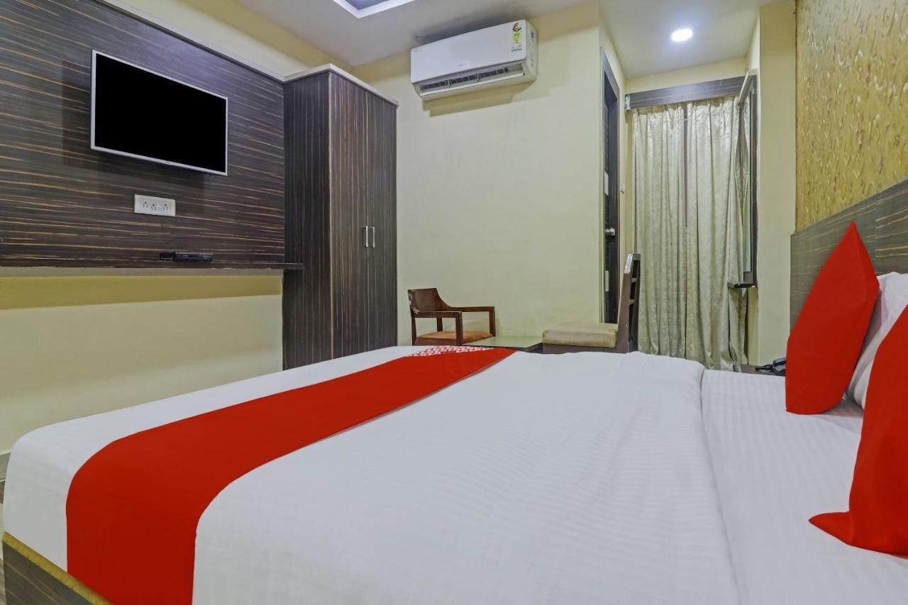 Oyo 76860 Sai Residency