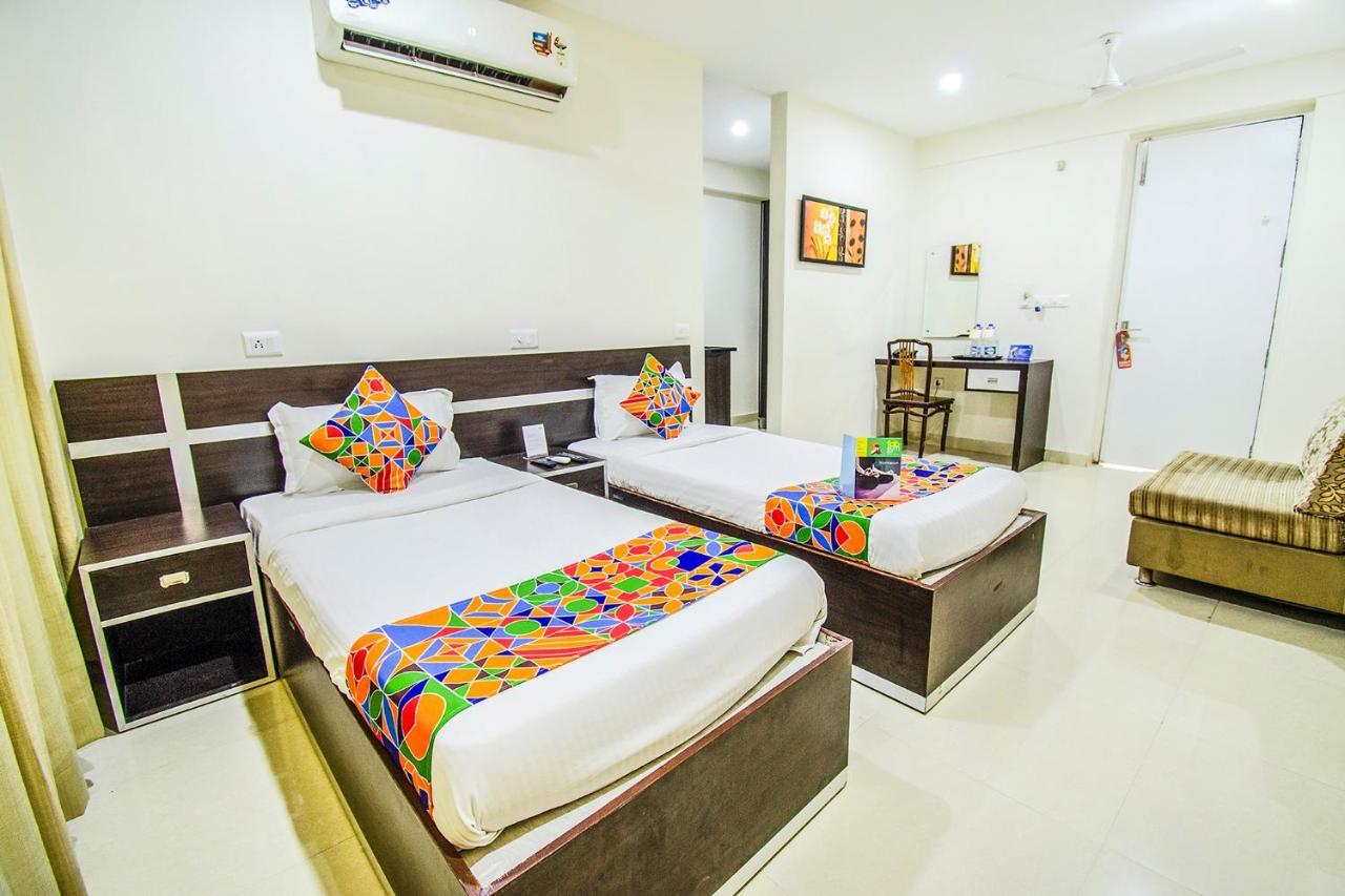 Fabhotel Pride Inn - Nr Tcs Deccan Park, Hitech City Hotel Hyderabad