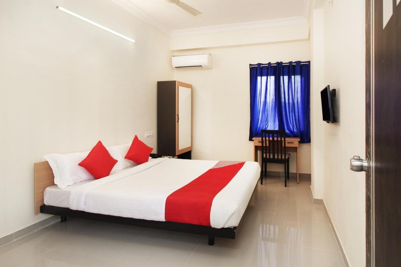 Oyo Flagship 23620 Vjr Heights Gachibowli 3* Hyderabad