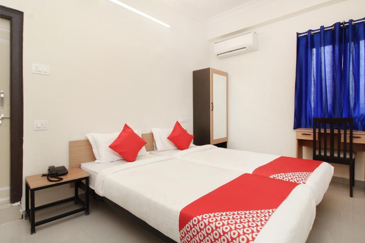Oyo Flagship 23620 Vjr Heights Gachibowli Hotel Hyderabad