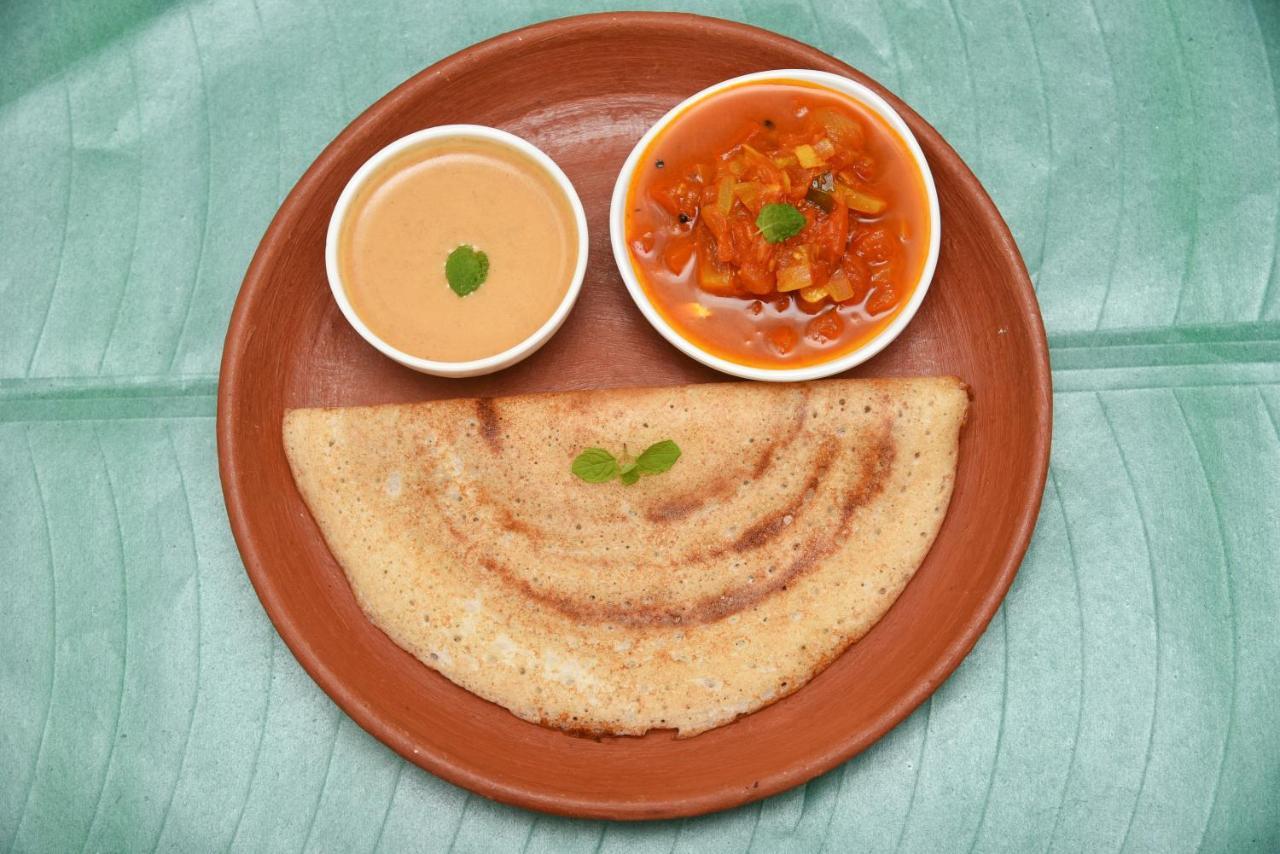 Hotel Oyo Flagship 23620 Vjr Heights Gachibowli 3*