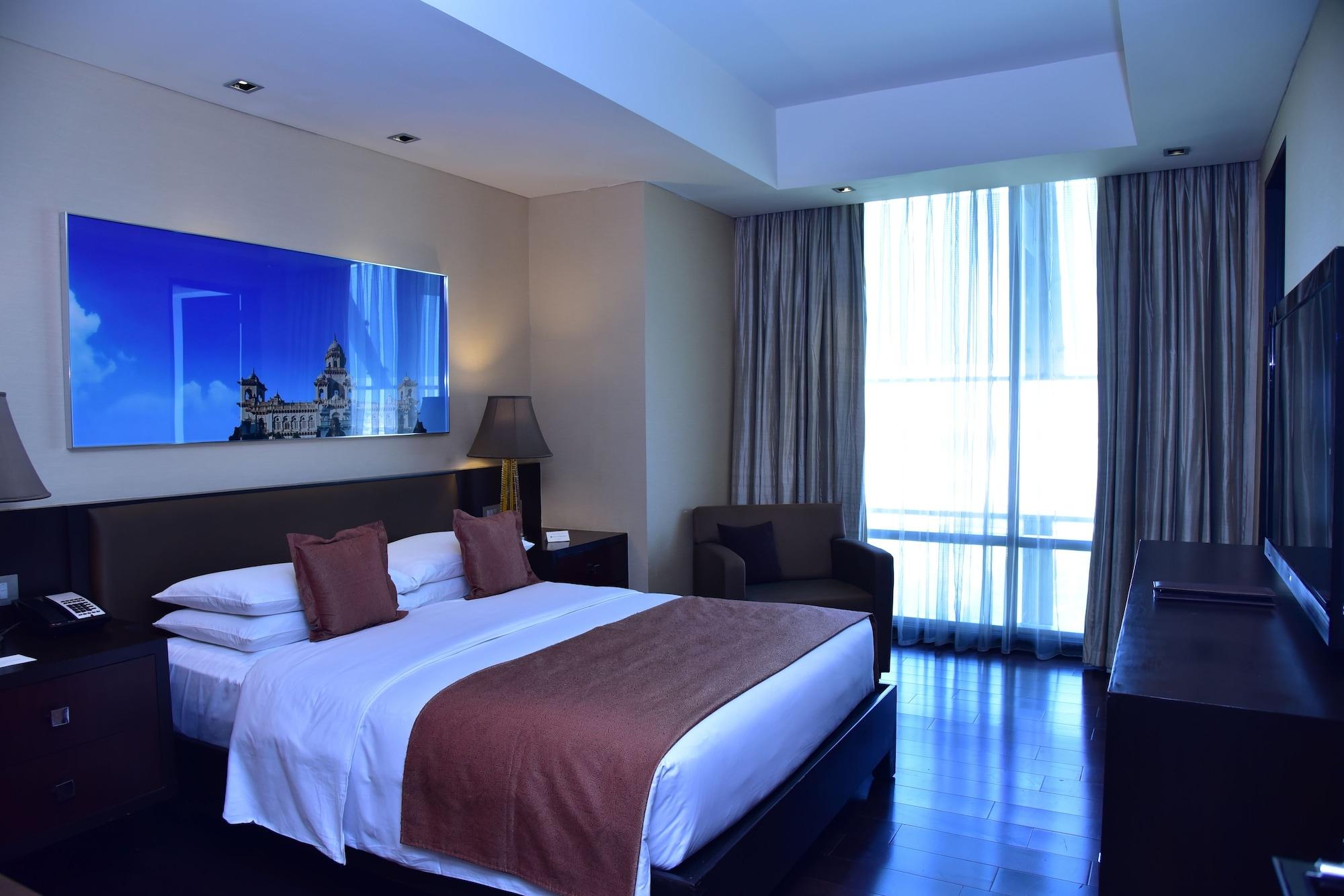 Hotel Park Hyatt And Residences, Hyderabad