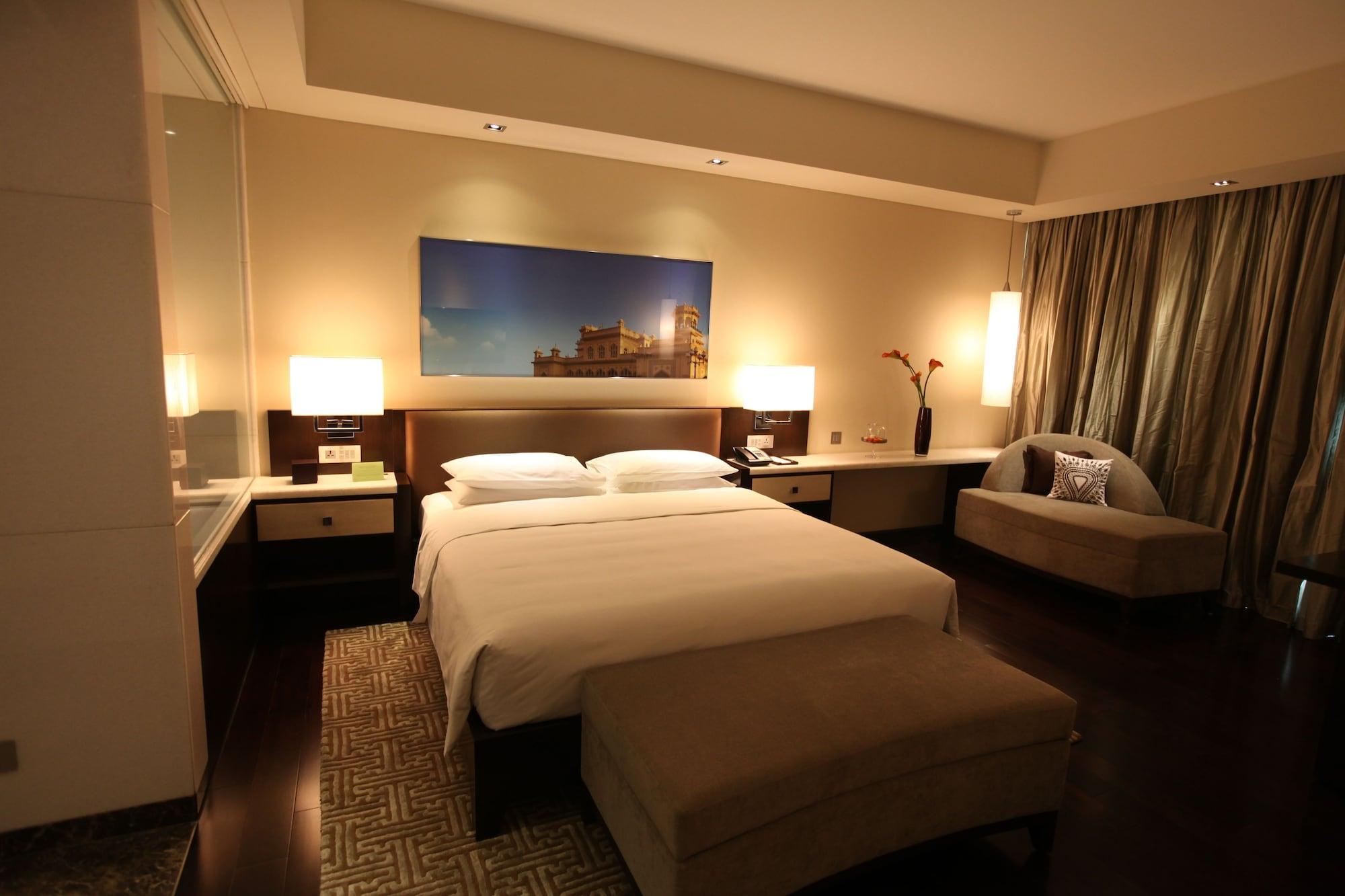 Hotel Park Hyatt And Residences, Hyderabad