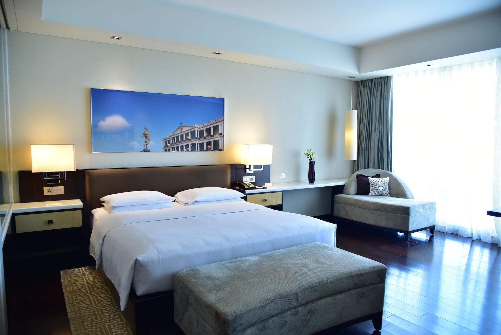 Park Hyatt And Residences, Hotel 5*