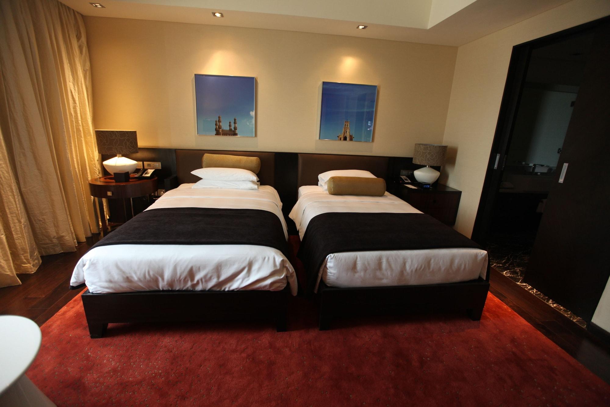 Hotel Park Hyatt And Residences,