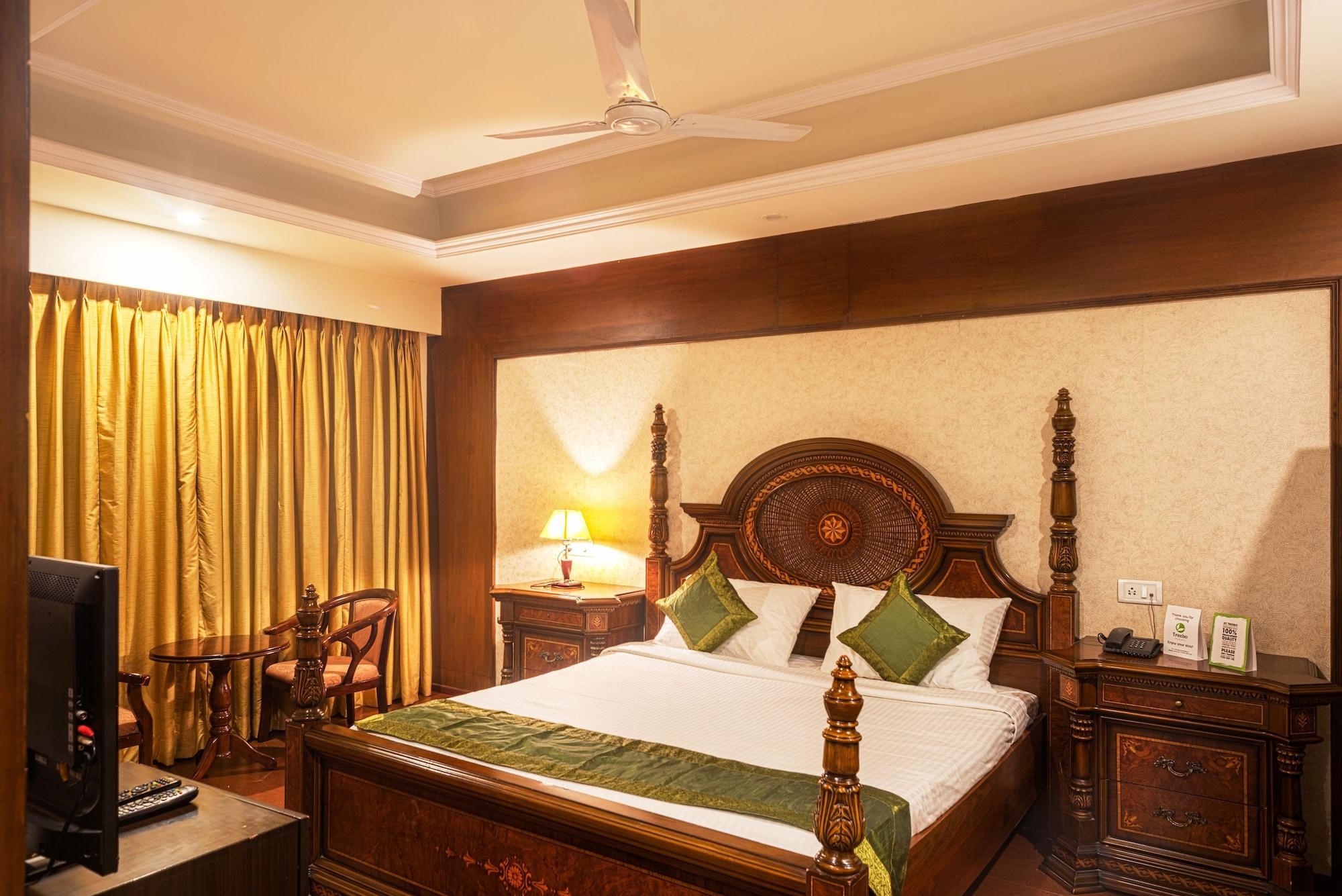 Treebo Trend Grand Plaza Nampally Hotel 3*