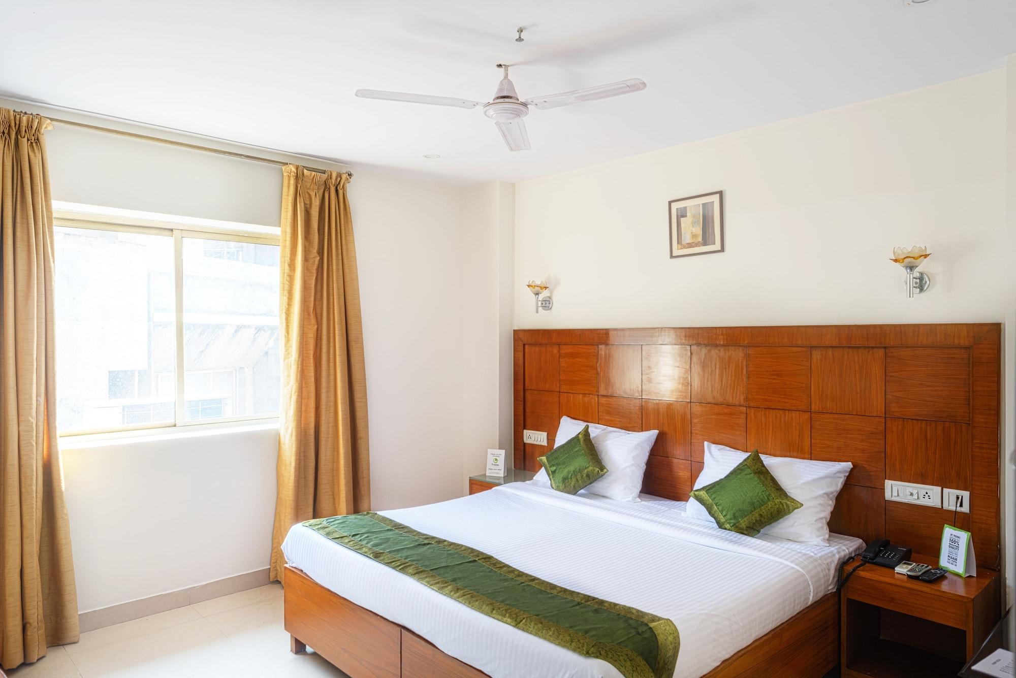 Treebo Trend Grand Plaza Nampally