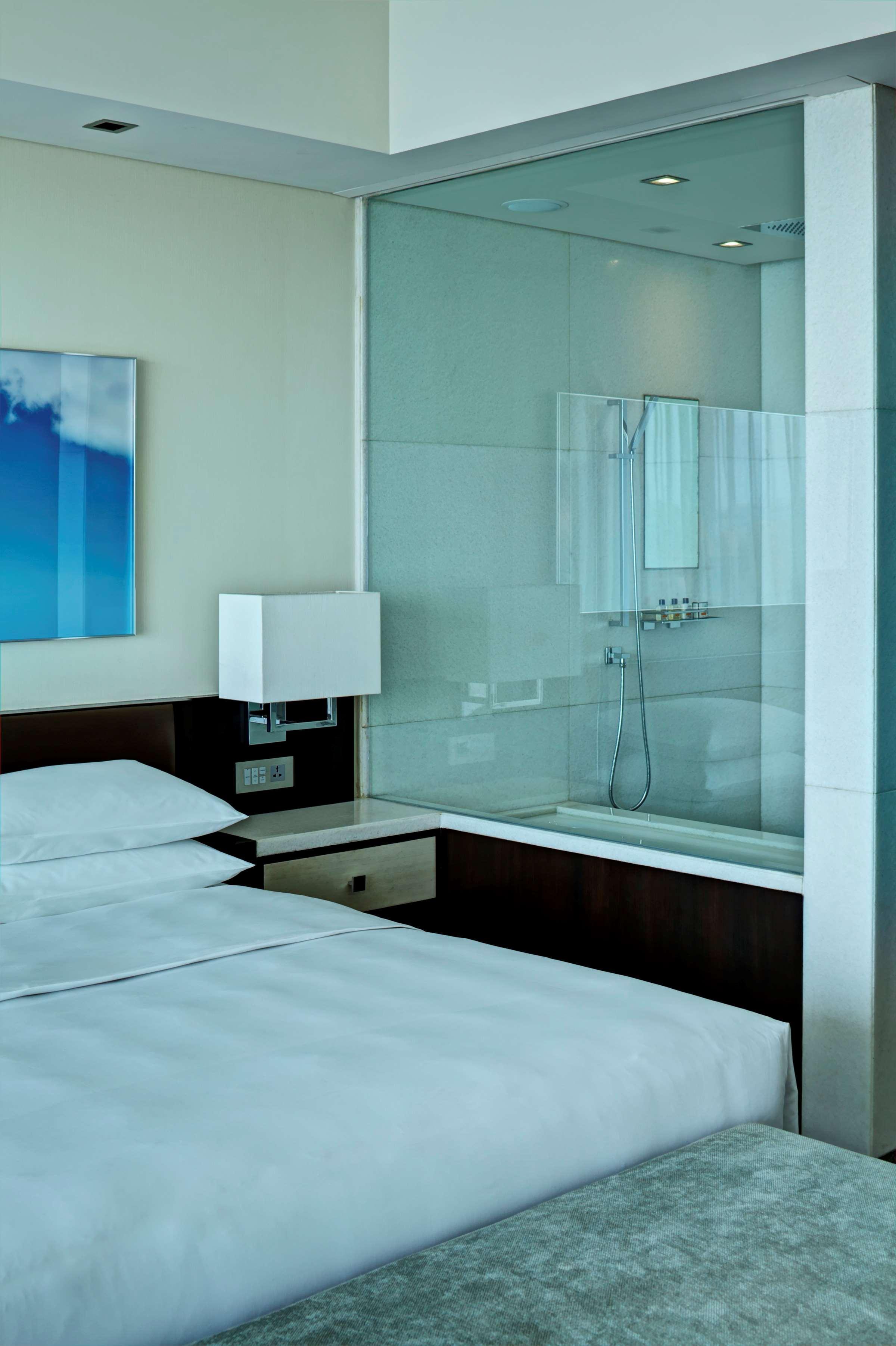 Park Hyatt And Residences, Hotel