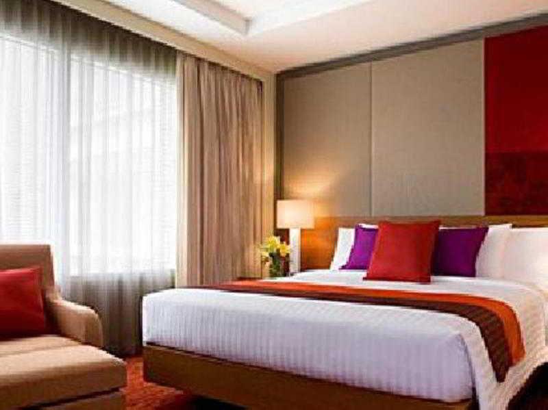 Marriott & Convention Centre 5*