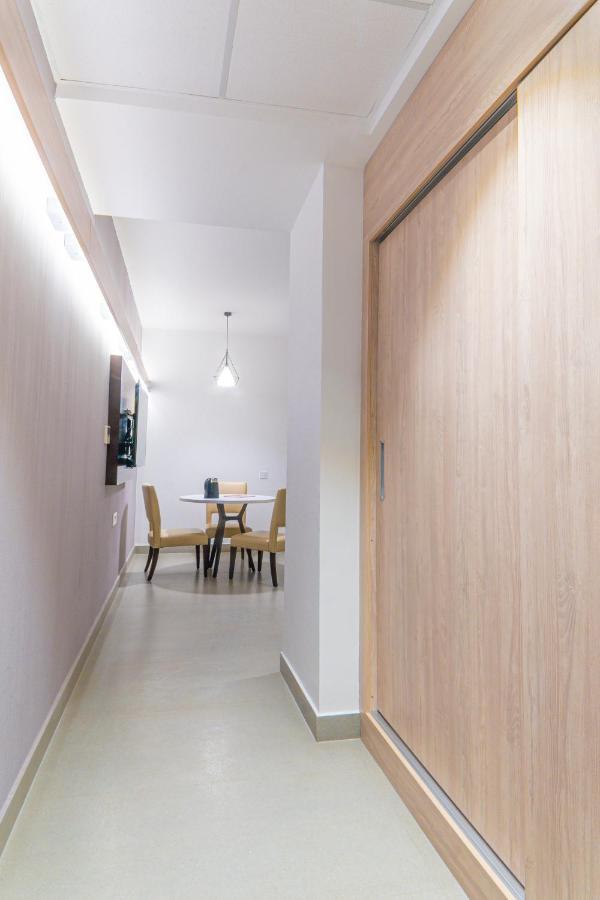 Deccan Serai Grande, Gachibowli, Hotel Hyderabad