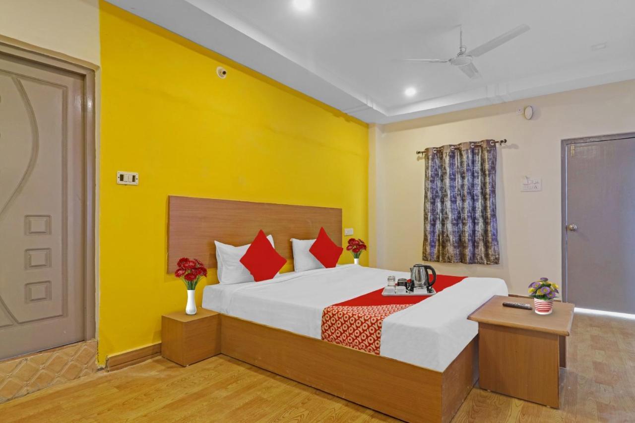 O Lavish Hotel