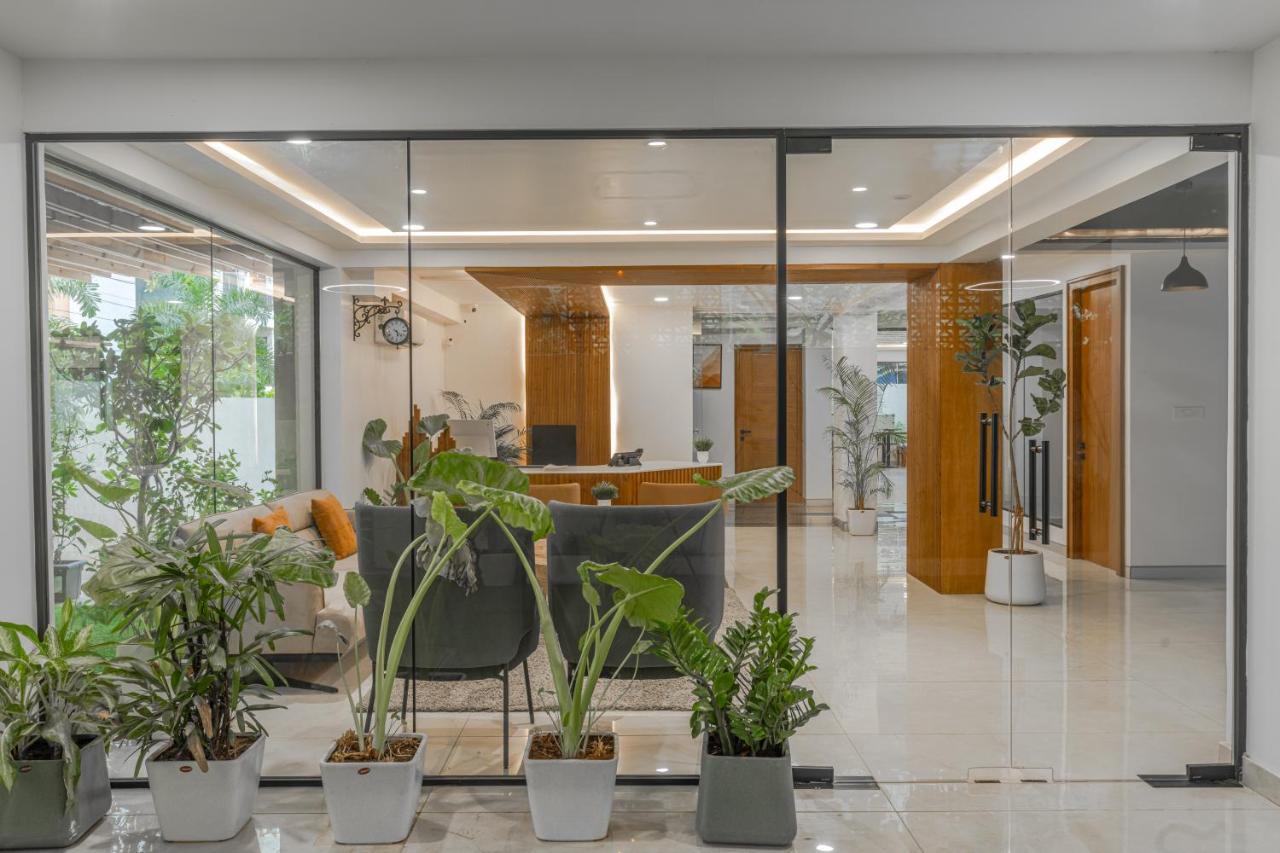 Akoya - Hitech Hotel