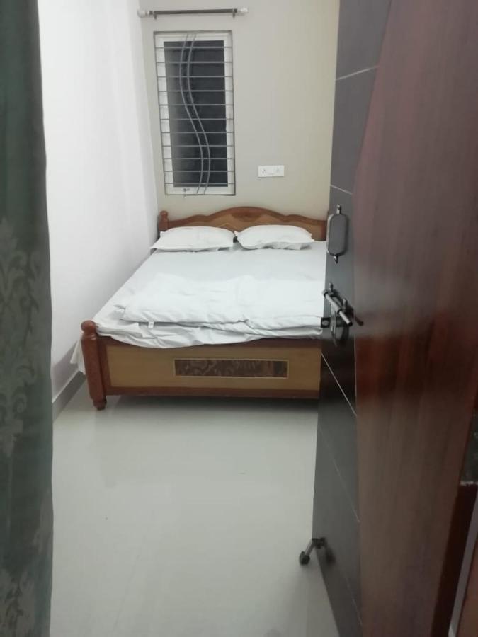 Apartamento Faiz Manzil & *