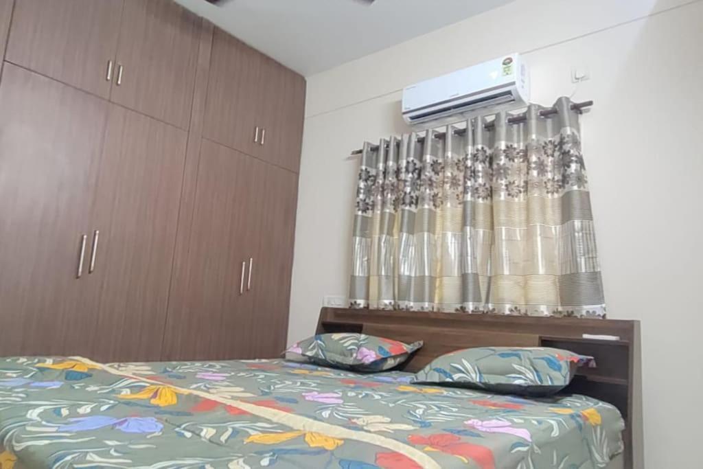 Servostay 2 Bhk Fully Furnished In Kukatpally #201 Apartment *