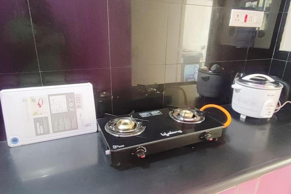 Servostay 2 Bhk Fully Furnished In Kukatpally #201 * Hyderabad