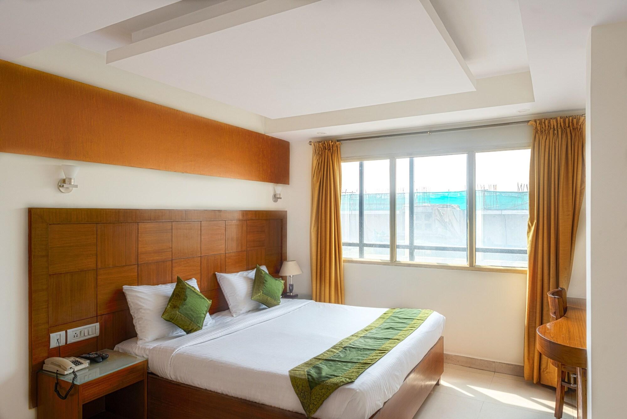 Treebo Trend Grand Plaza Nampally 3*