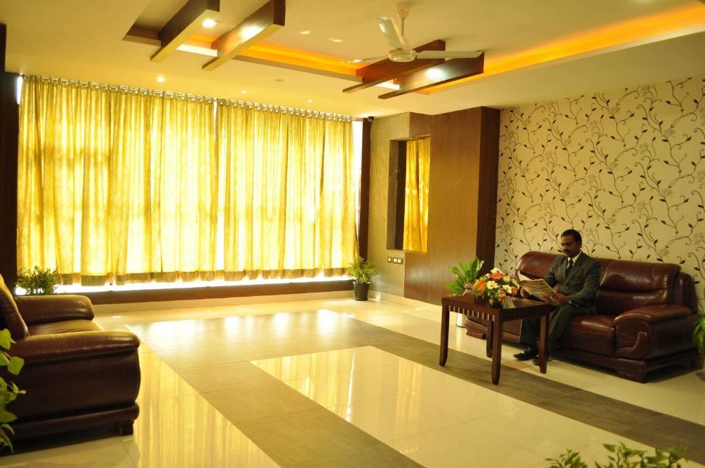 Hotel Swagath De Royal 3*